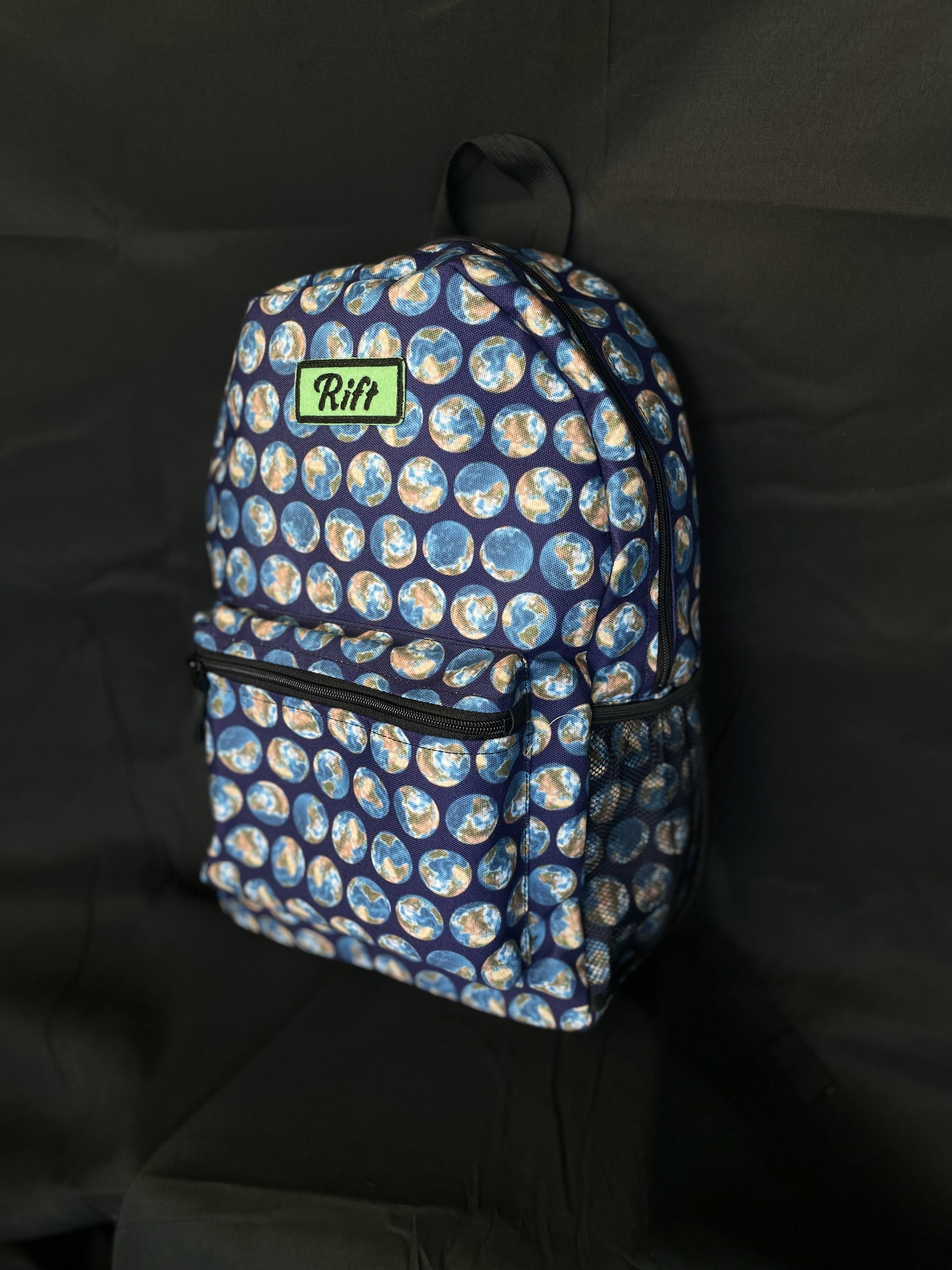 FEATURE APPAREL IMAGE